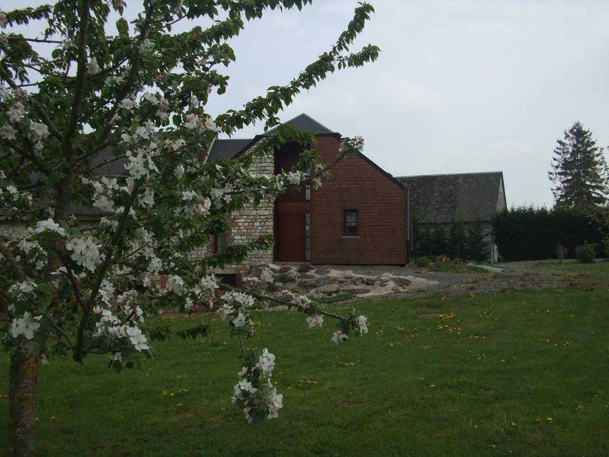 Le Bois Du Gart Villa Bossus-Les-Rumigny Exterior photo